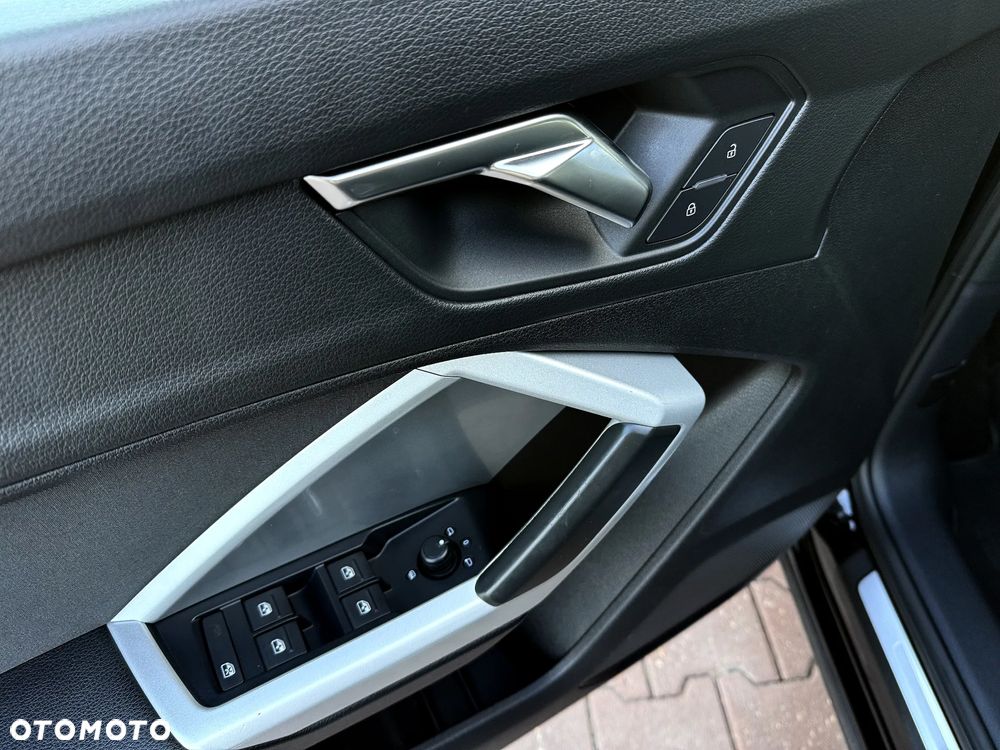 Audi Q3 35 TFSI Advanced S tronic - 32