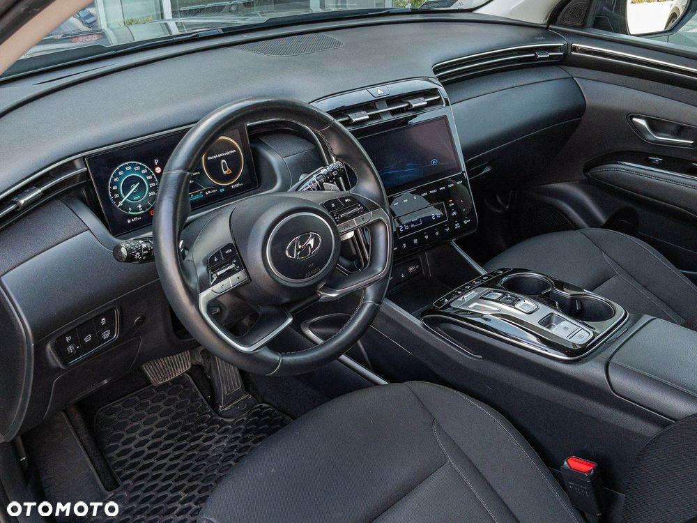 Hyundai Tucson 1.6 T-GDi HEV Executive 2WD - 11