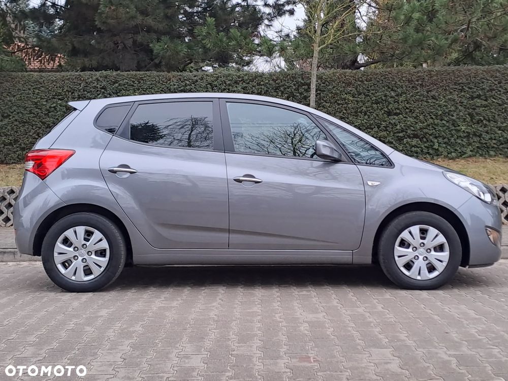 Hyundai ix20 - 3