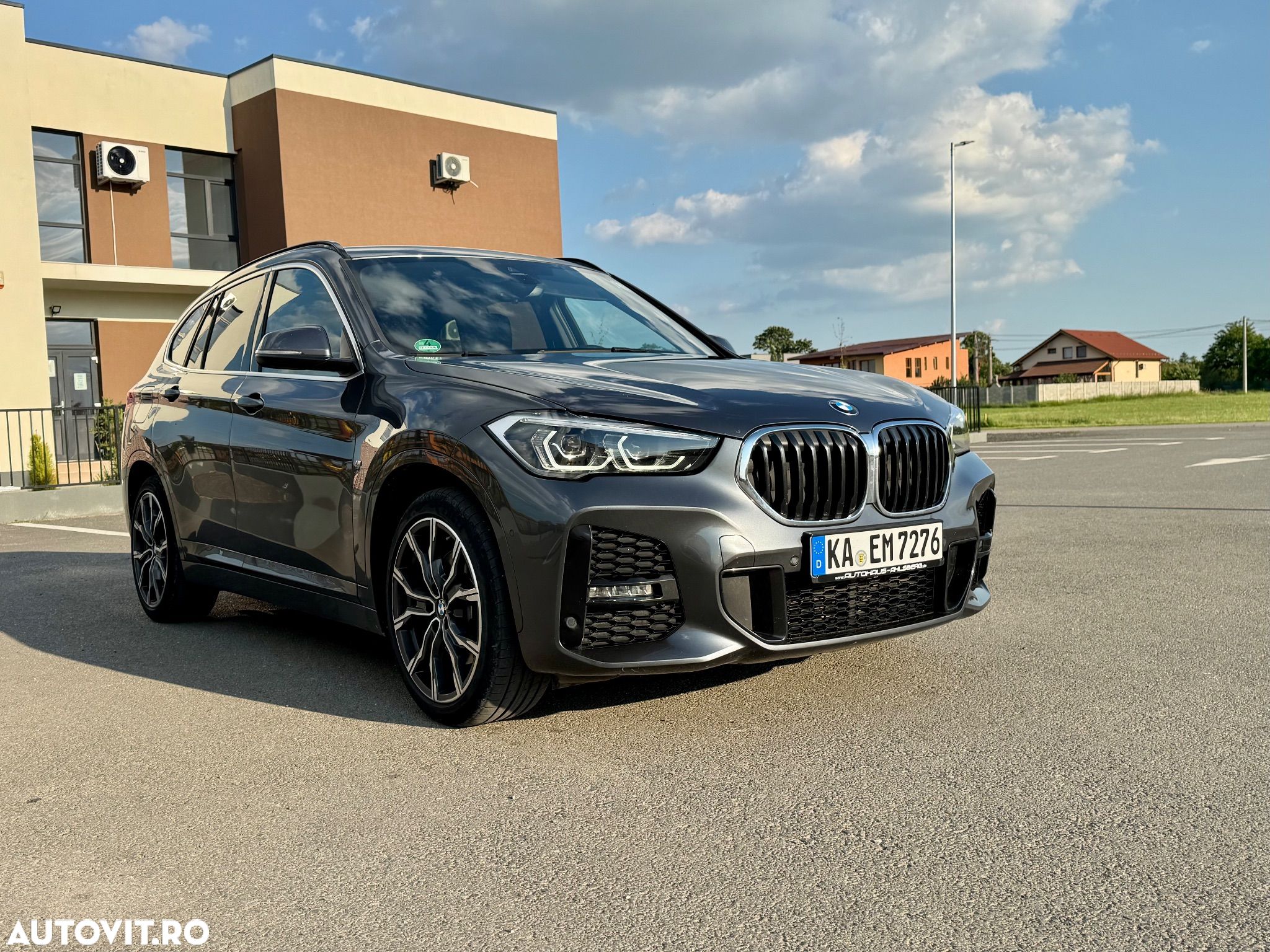 BMW X1 xDrive20d AT - 1