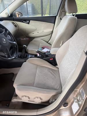 Nissan Primera - 7