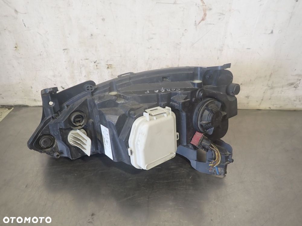 LAMPA PRAWA PRZEDNIA OPEL CORSA C - 2