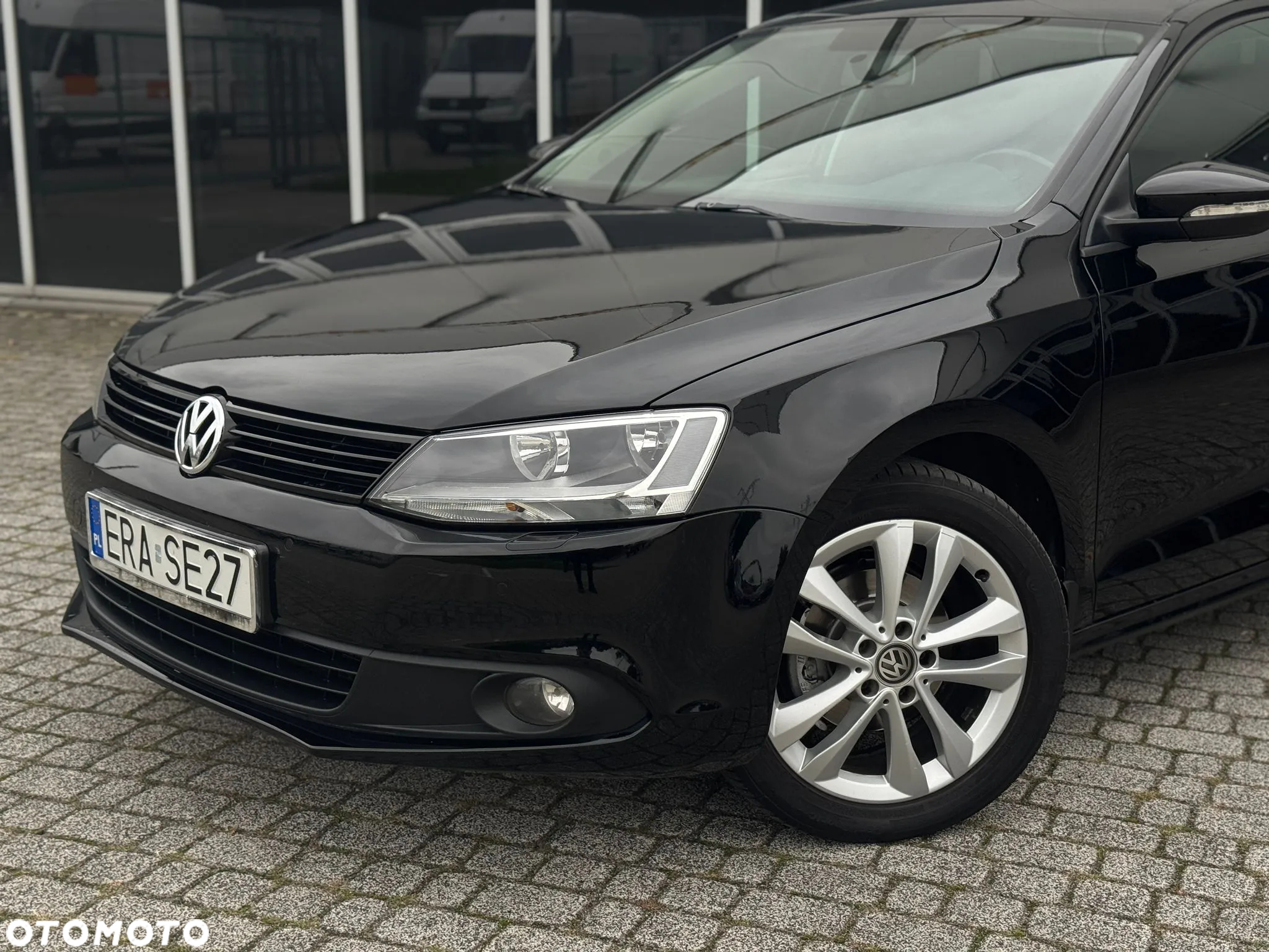 Volkswagen Jetta 1.6 TDI Comfortline - 9