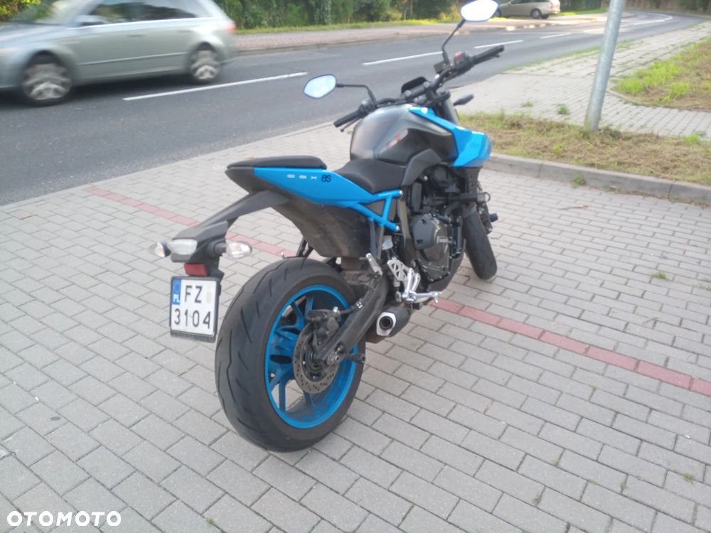 Suzuki Inny - 4