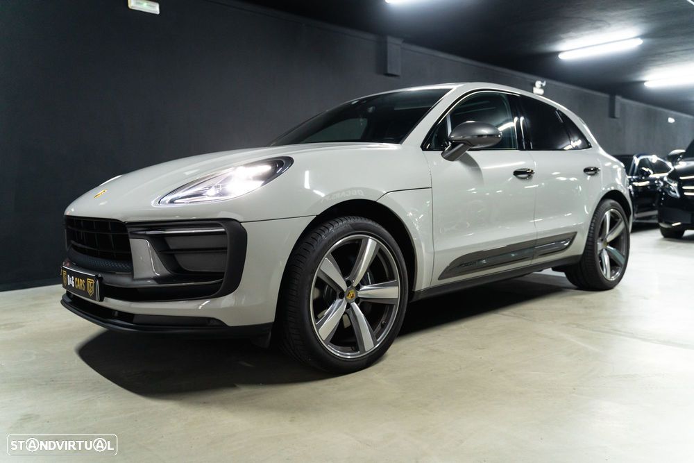 Porsche Macan T - 25