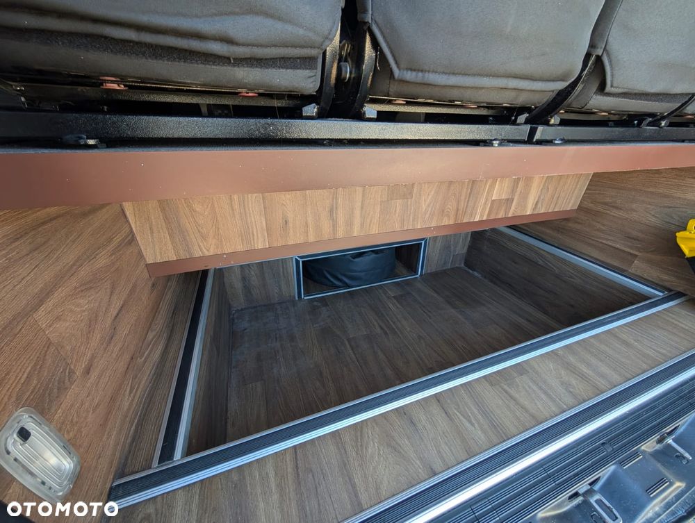 Mercedes-Benz Sprinter 519 - 8