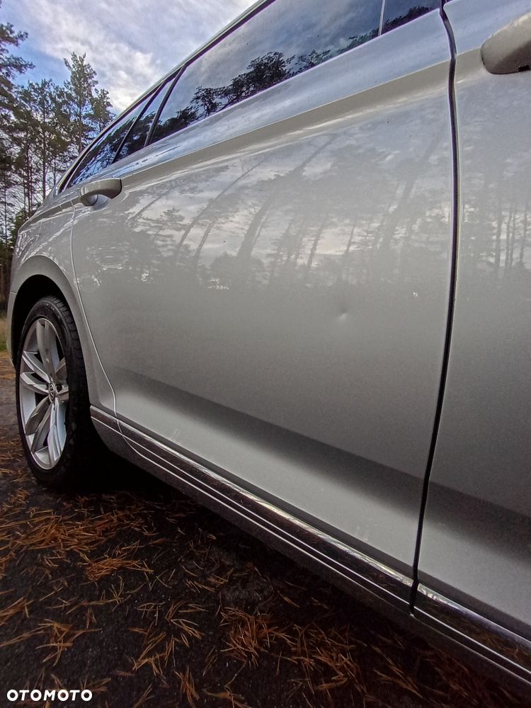 Volkswagen Passat - 8