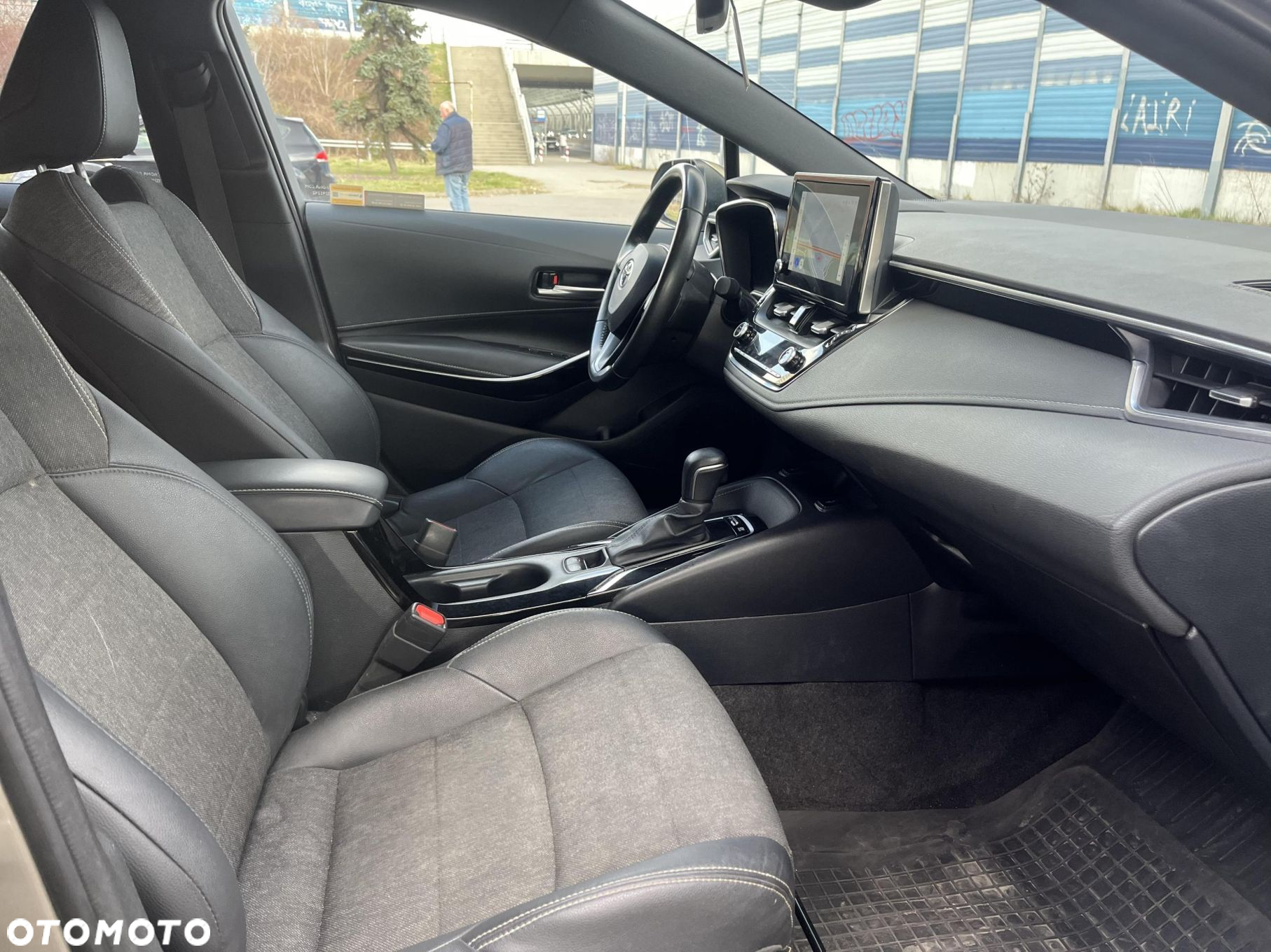 Toyota Corolla - 9