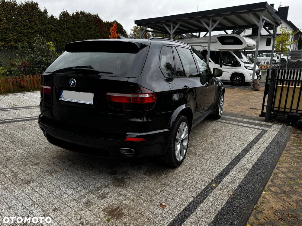 BMW X5 xDrive48i - 5