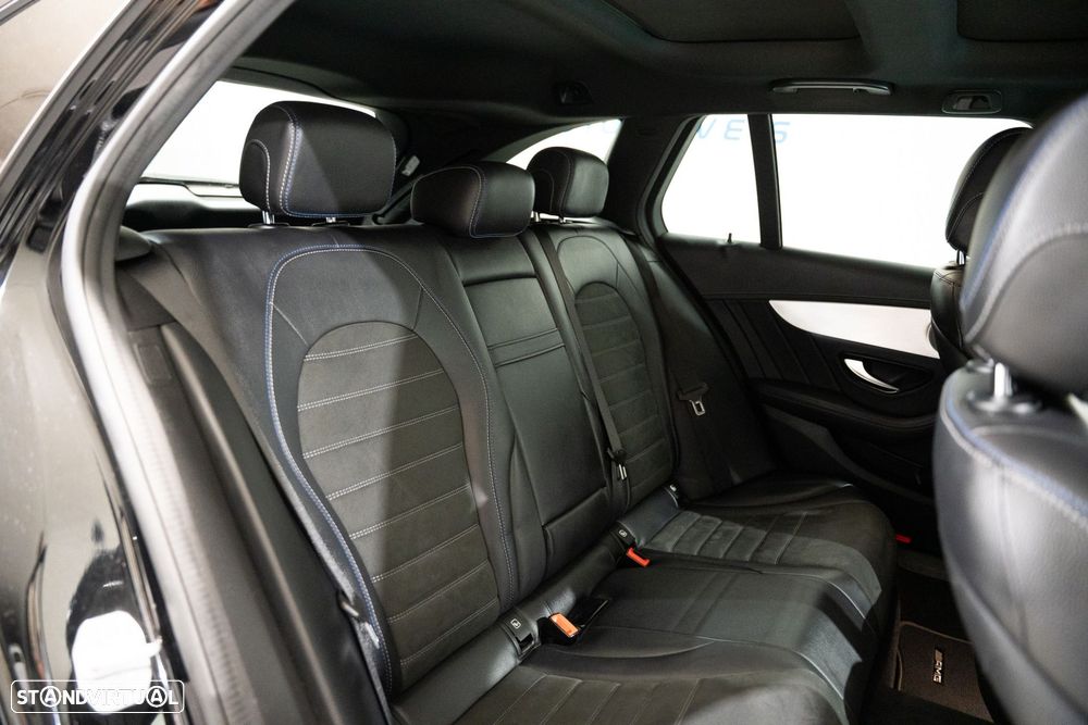 Mercedes-Benz C 300 de AMG Line - 28