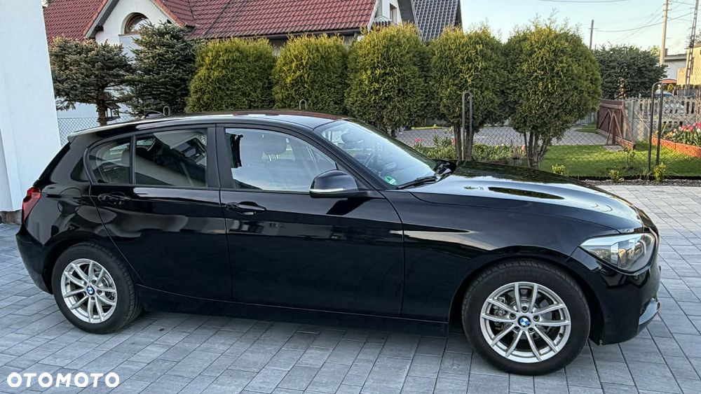 BMW Seria 1 114i - 3