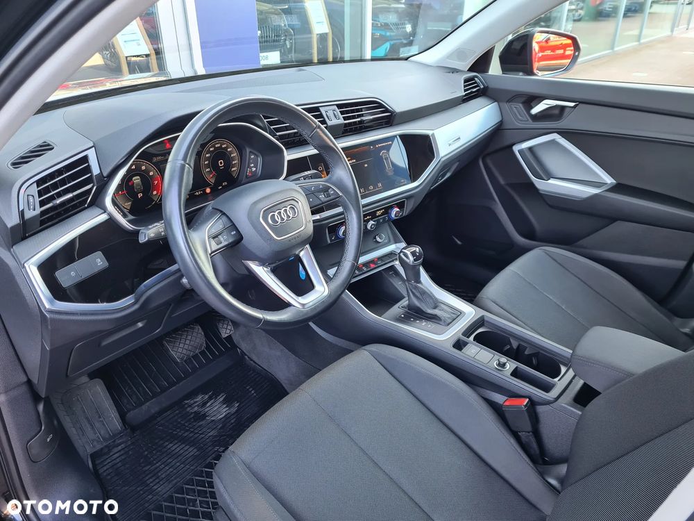 Audi Q3 35 TFSI S tronic - 10