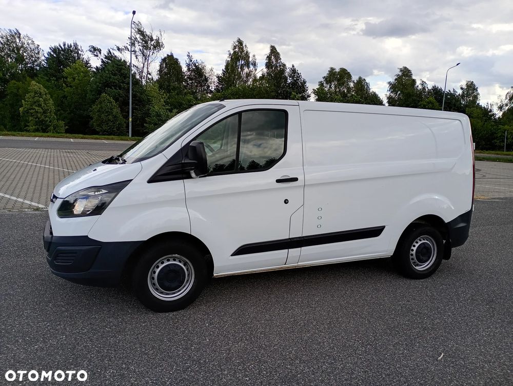Ford Transit Custom - 8