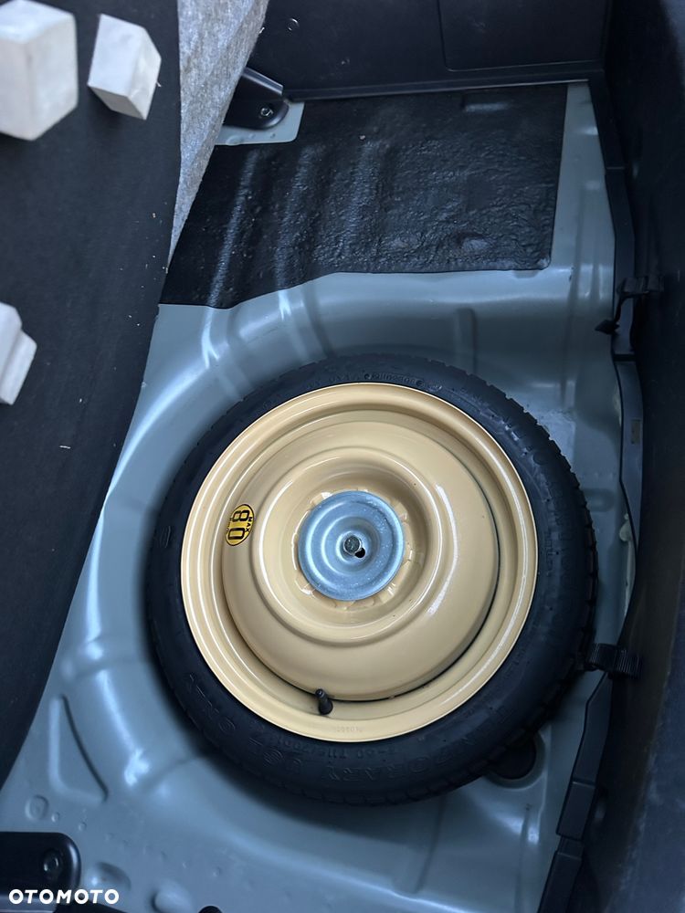Mazda 2 1.5 Sport - 36