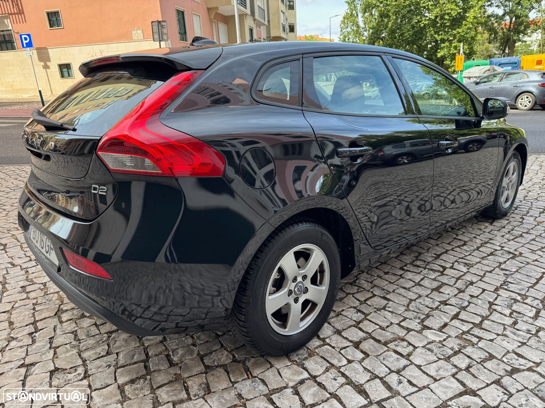 Volvo V40 1.6 D2 Kinetic Eco - 19