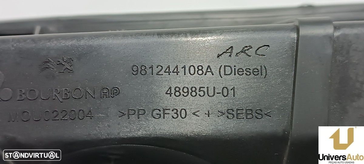 TAMPA DE COMBUSTÍVEL PEUGEOT 5008 ALLURE - 4
