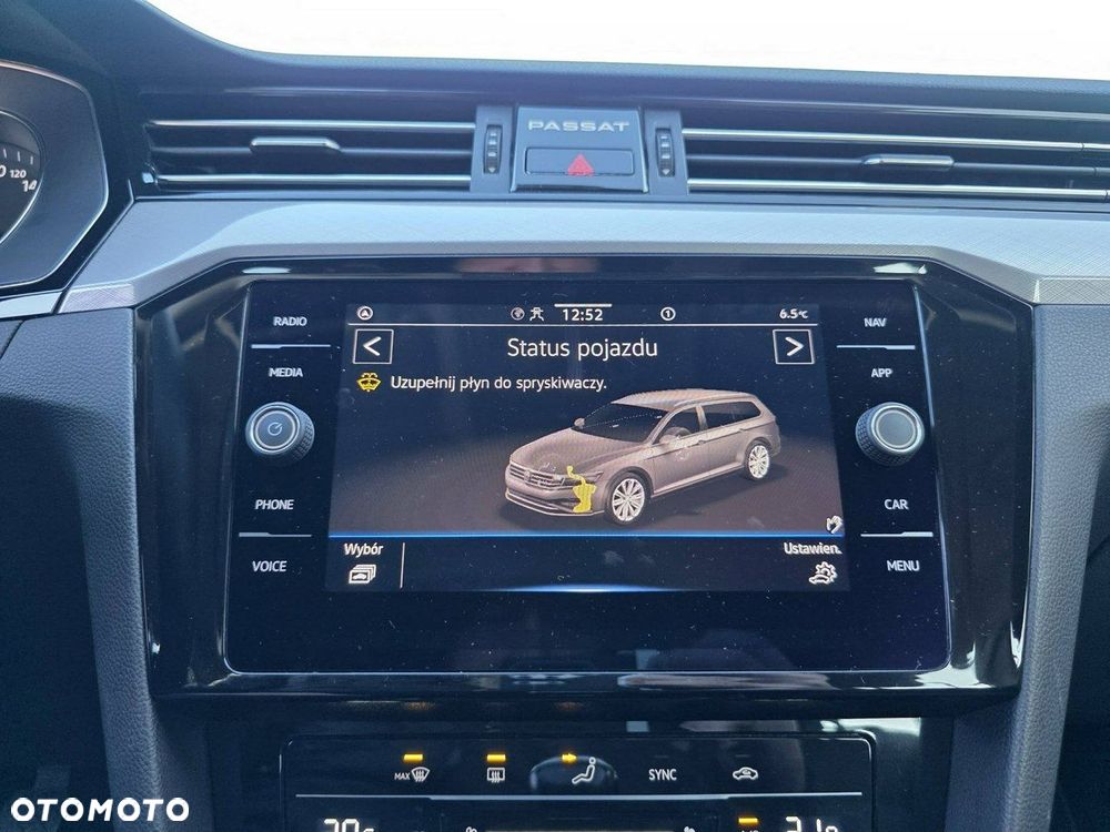 Volkswagen Passat - 24