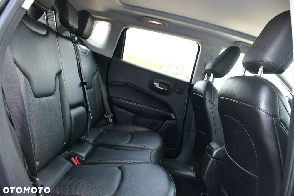 Jeep Compass 1.4 MultiAir Limited - 17