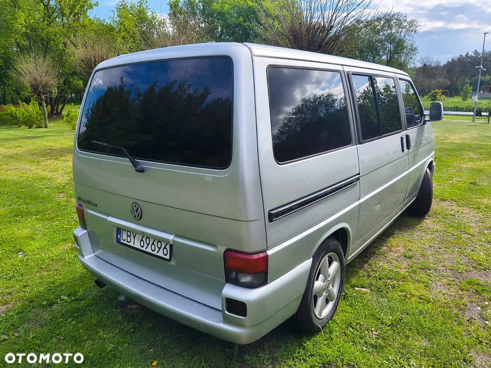 Volkswagen Multivan Standard - 9