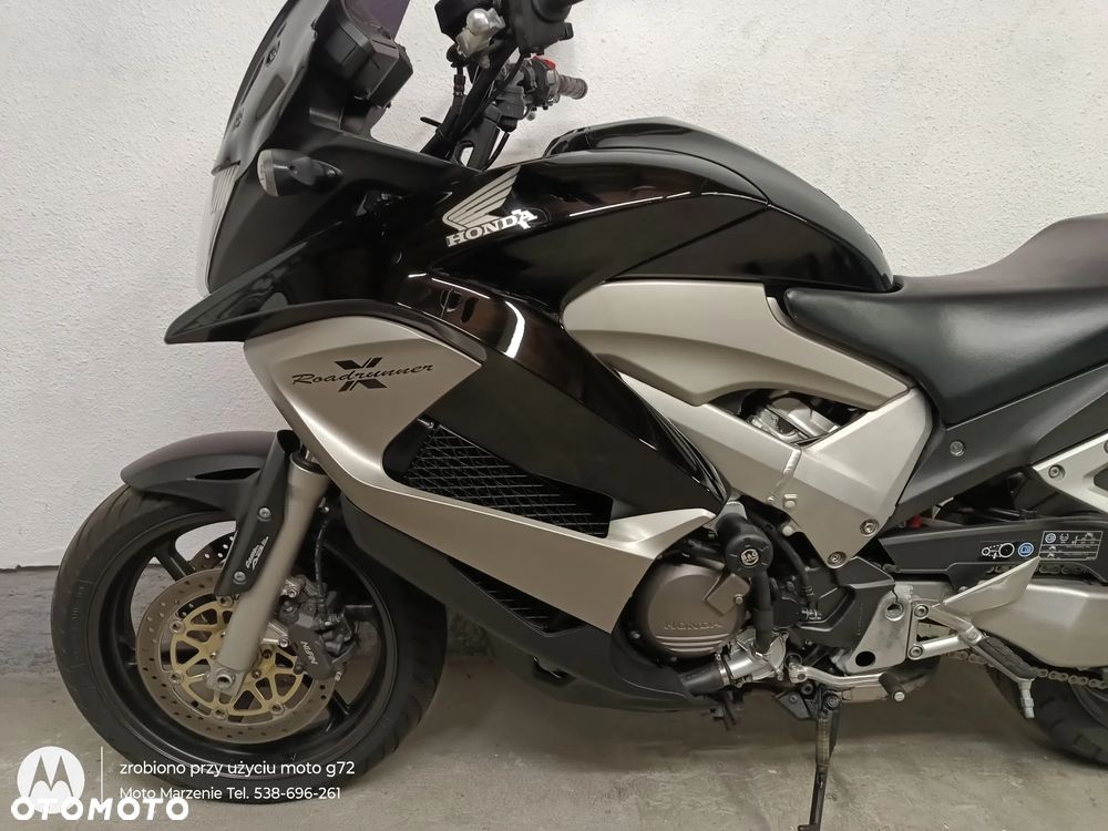 Honda VFR - 18