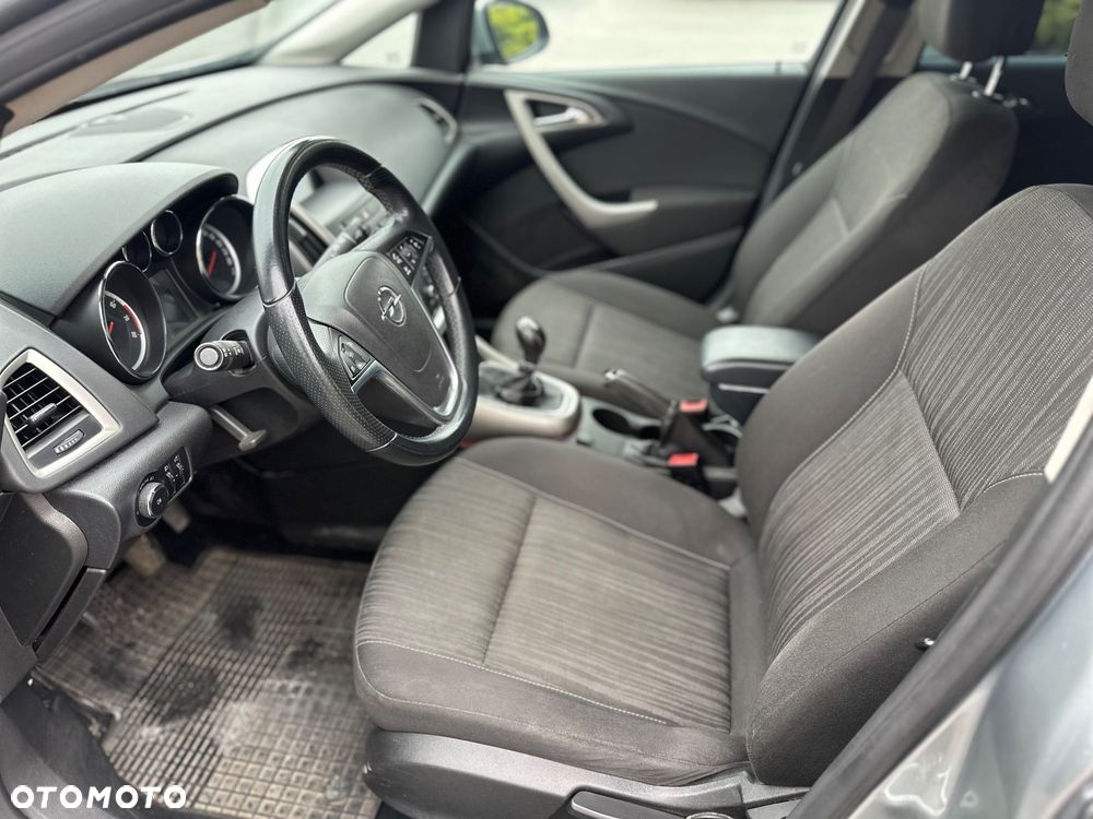 Opel Astra 1.4 - 10