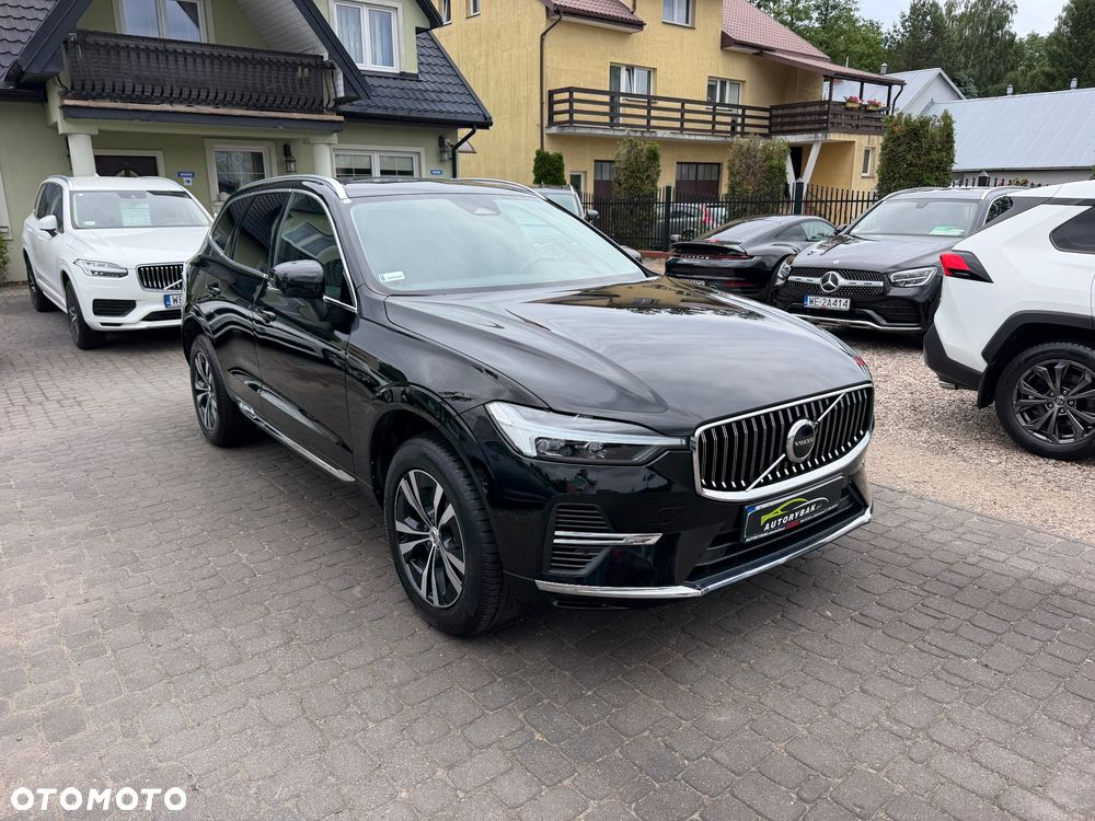 Volvo XC 60 T6 Plug-In Hybrid AWD Core - 28