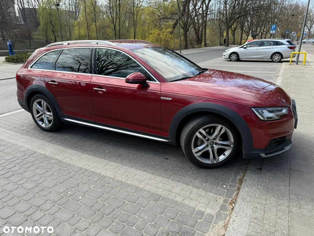 Audi A4 Allroad - 2