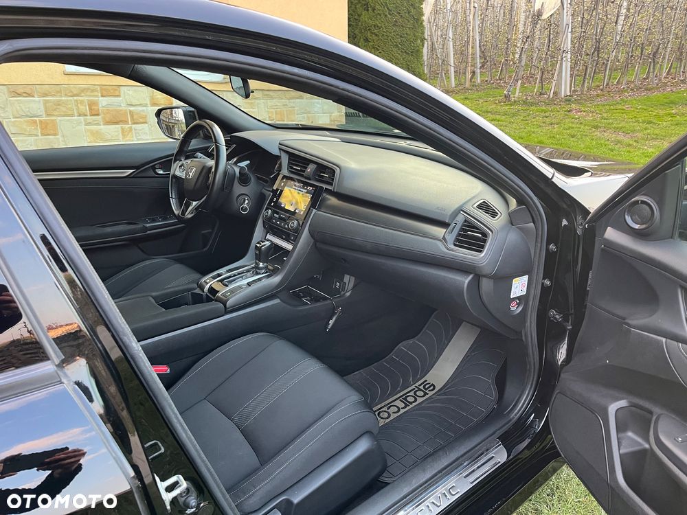 Honda Civic 1.0 T Comfort Sport Line - 25