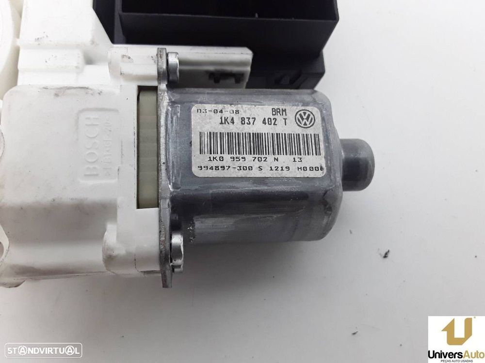 MOTOR ELEVADOR DE VIDRO FRONTAL DIREITO VOLKSWAGEN GOLF V 2007 -1K4837402T - 7
