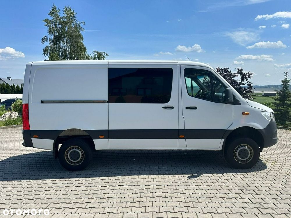 Mercedes-Benz Sprinter - 7