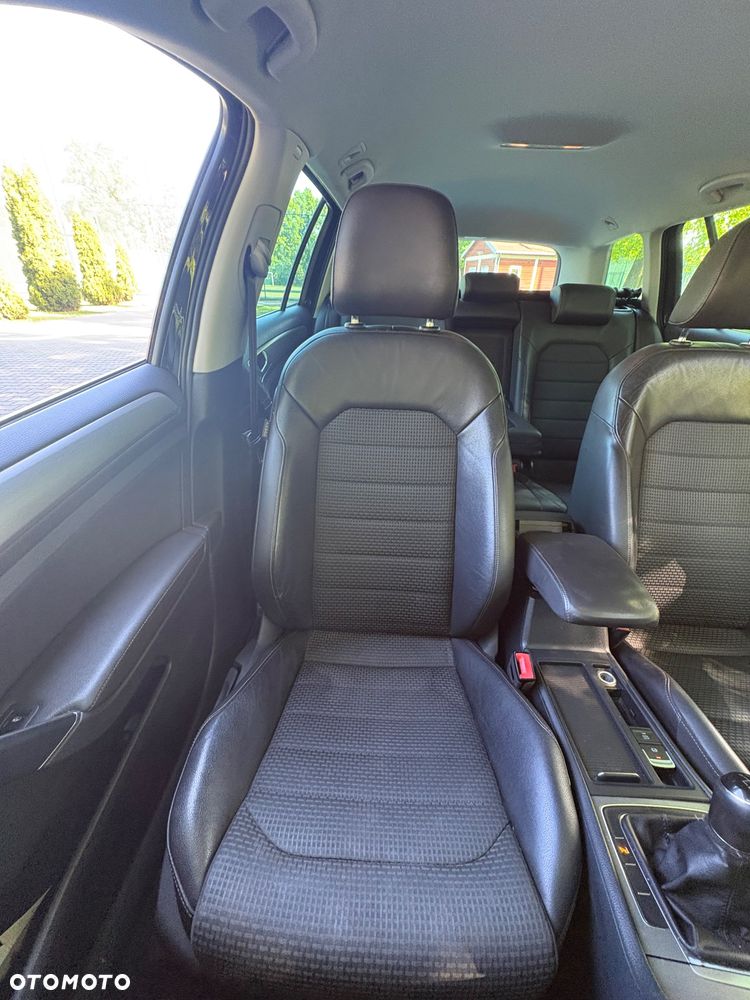 Volkswagen Golf 1.6 TDI BMT Comfortline - 12