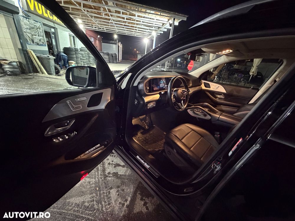 Mercedes-Benz GLE - 12
