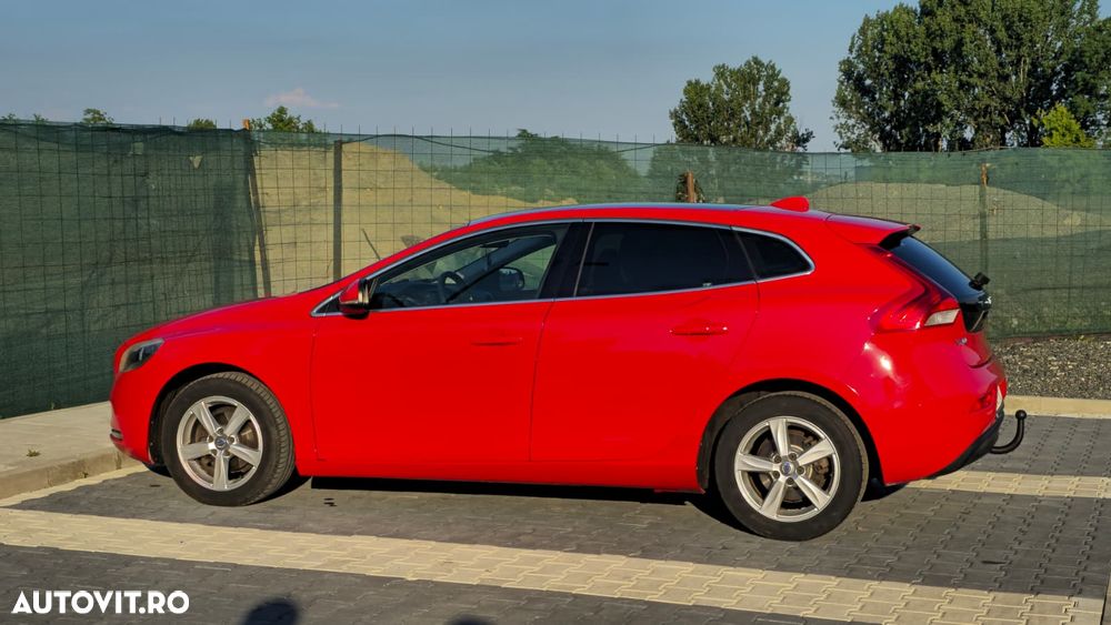 Volvo V40 D2 Summum - 9