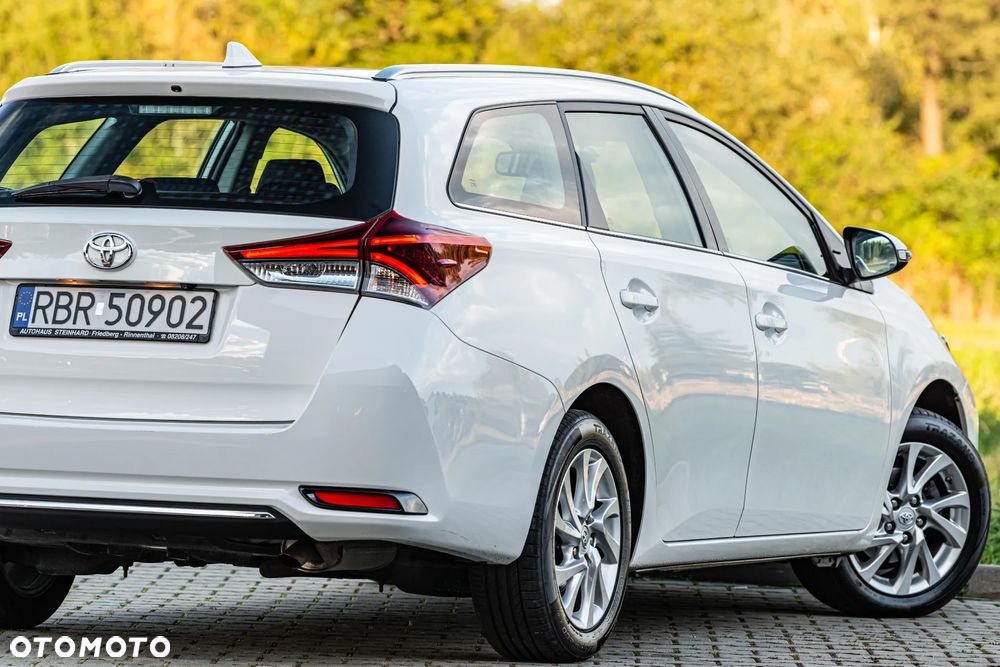 Toyota Auris 1.2 T Dynamic - 18