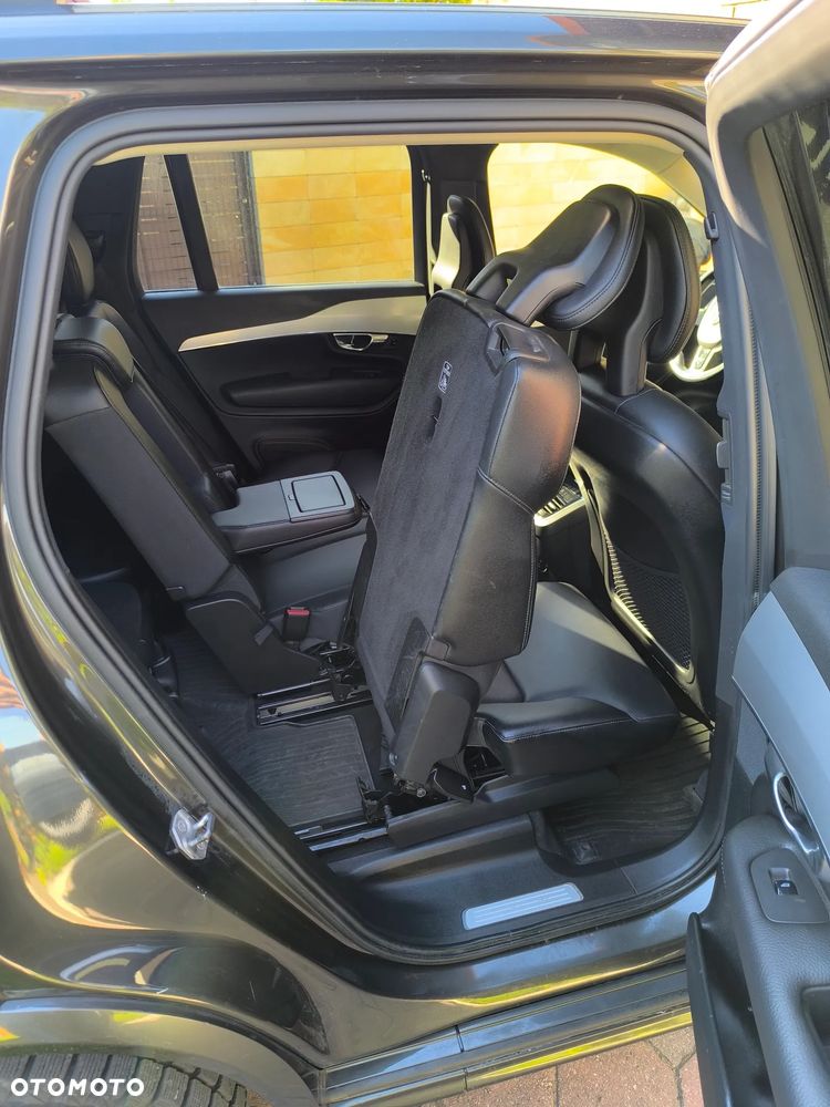 Volvo XC 90 T5 AWD Momentum 7os - 16