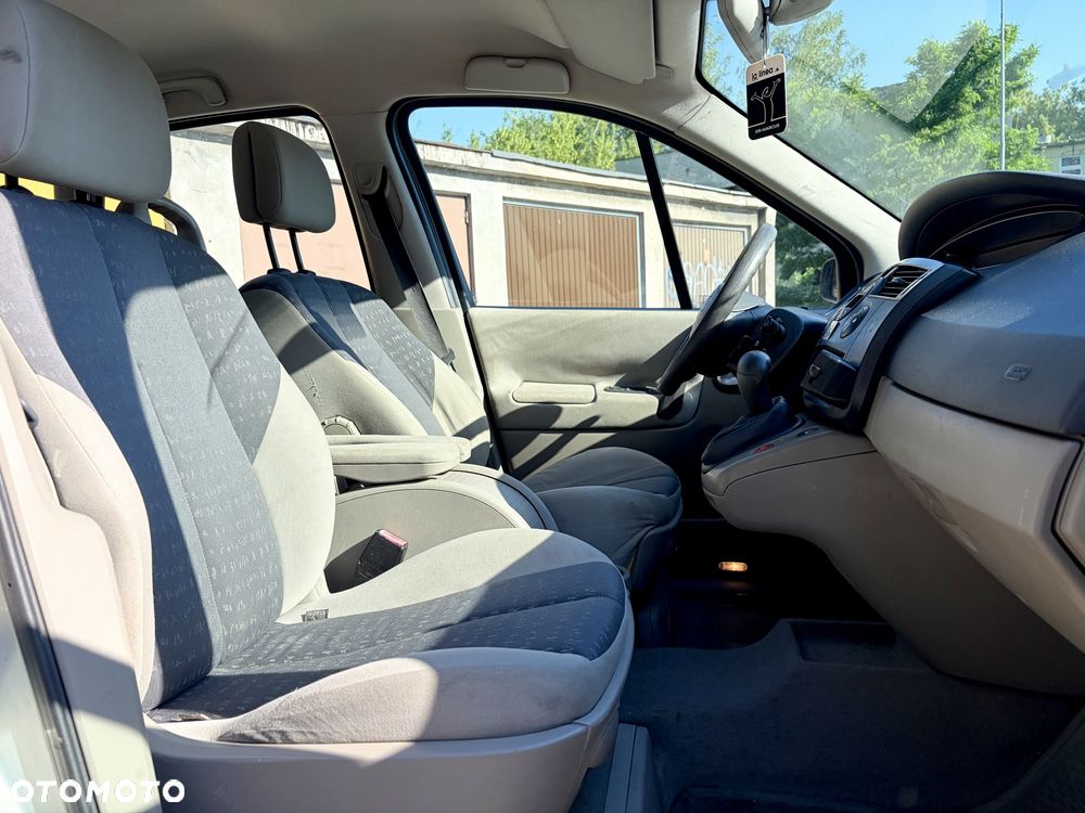 Renault Scenic - 6