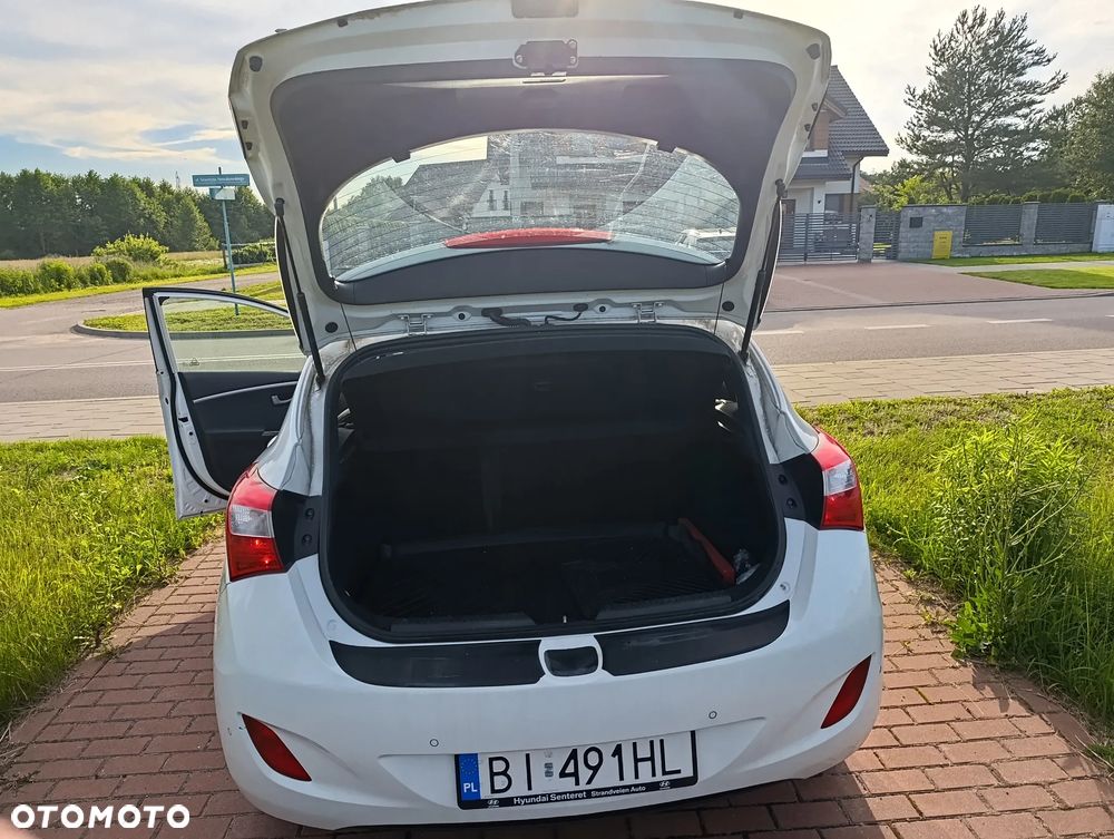 Hyundai i30 1.6 CRDi Premium - 5