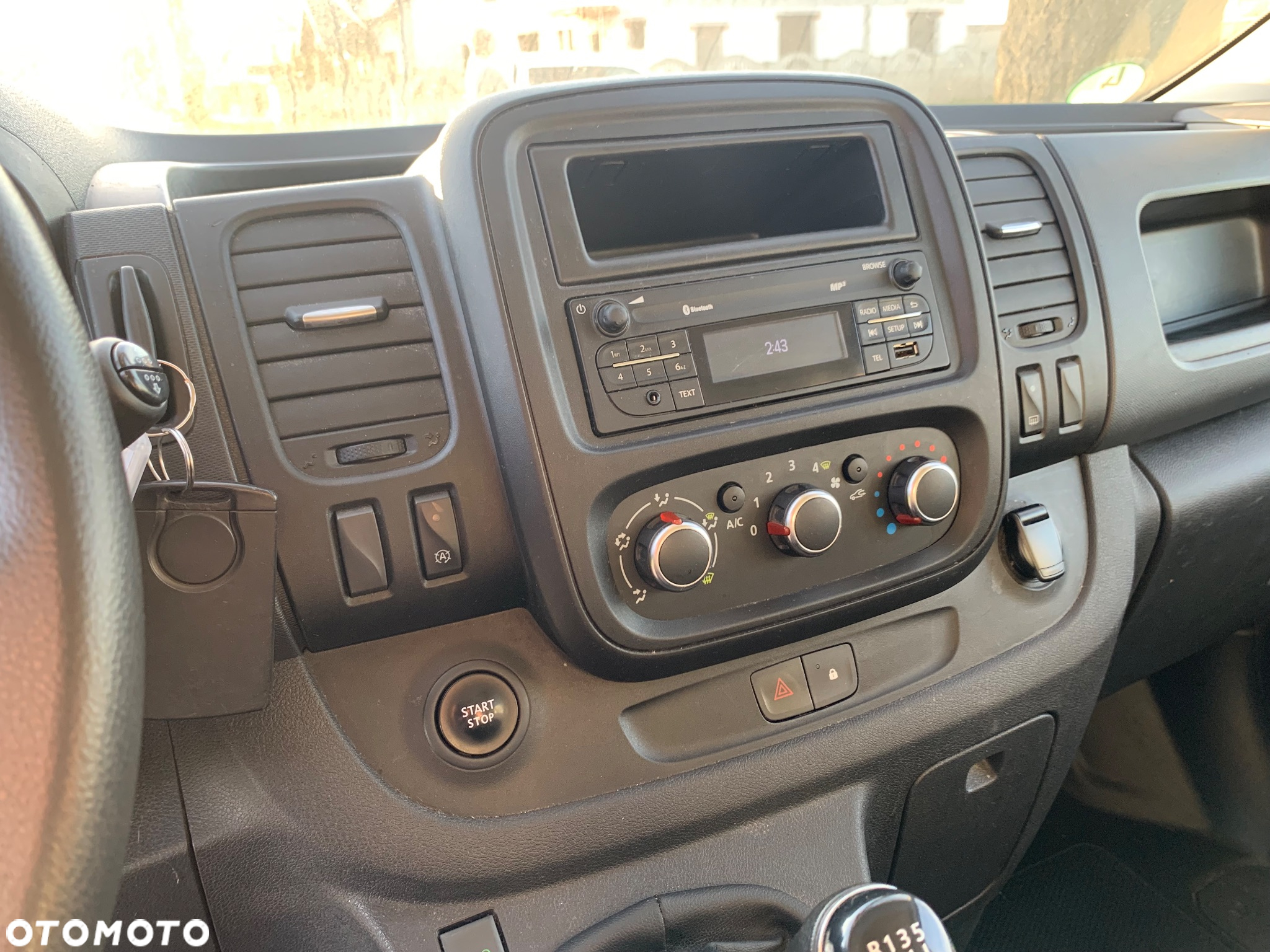 Renault Trafic - 15
