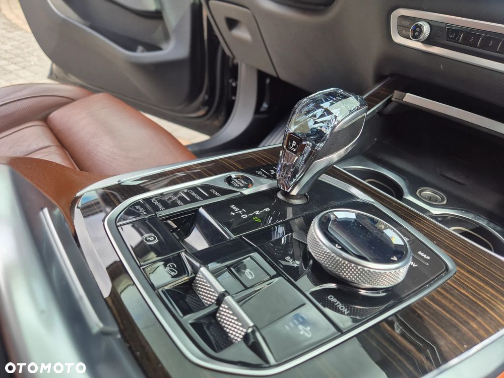 BMW X7 xDrive30d sport - 30