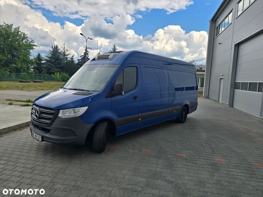 Mercedes-Benz Sprinter - 7
