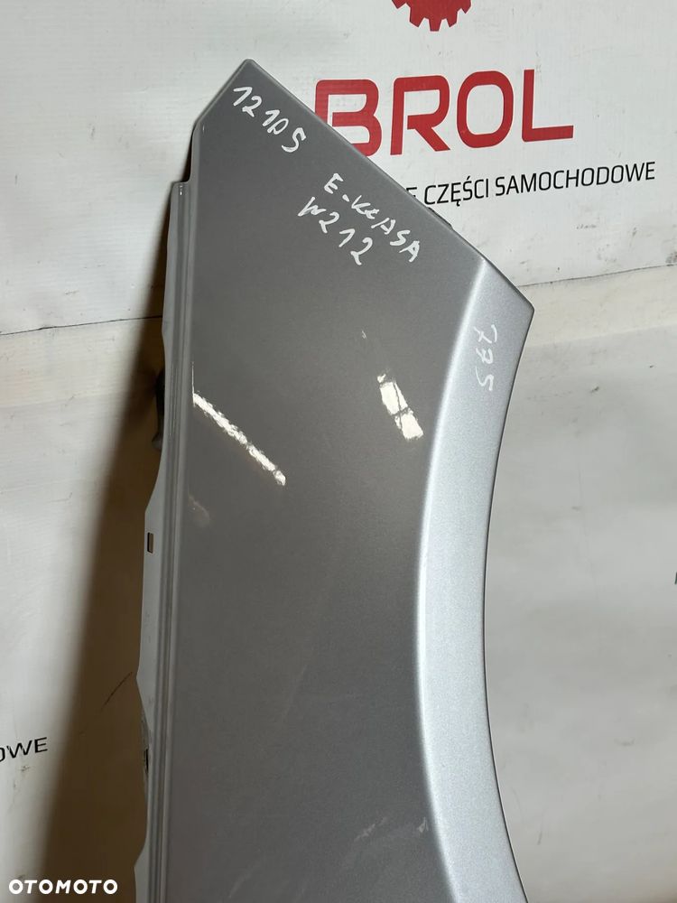 BŁOTNIK PRZEDNI PRAWY MERCEDES E-KLASA W212  775 - 2