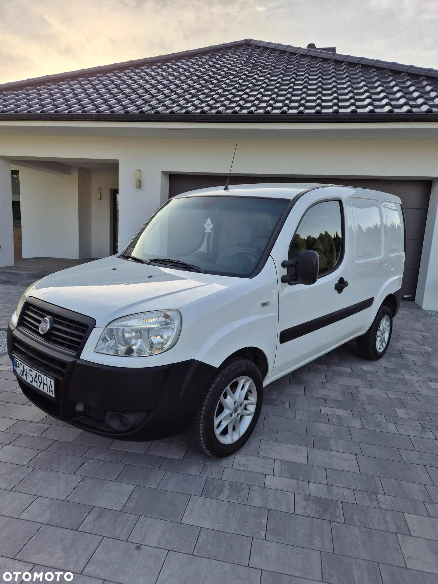 Fiat Doblo 1.3 MJ Active - 2