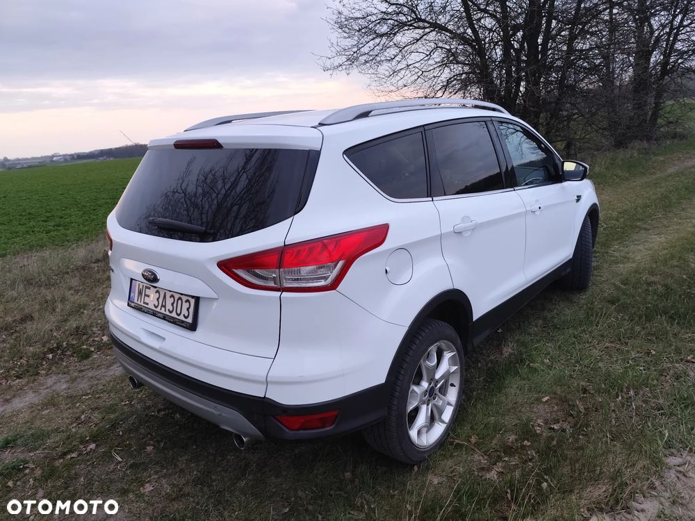 Ford Kuga 2.0 TDCi 4x4 Titanium - 8