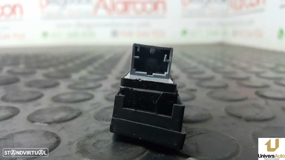 CONTROLE DE BLOQUEIO DE PORTA SEAT IBIZA (6L1) VISION - 4