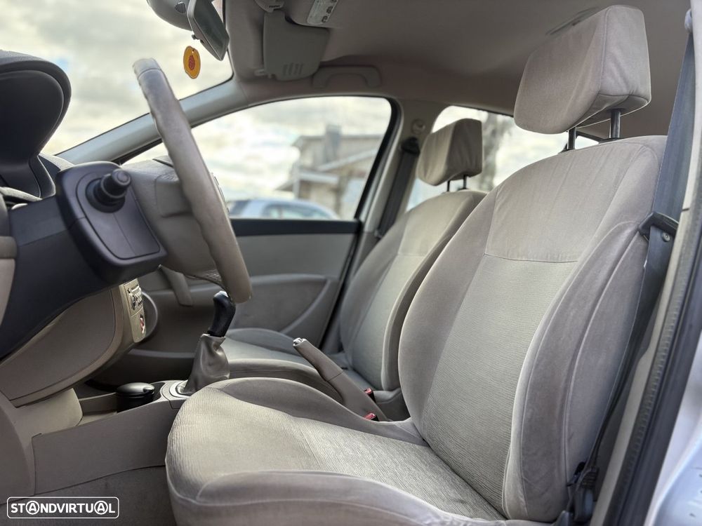 Renault Clio 1.2 16V Dynamique - 6