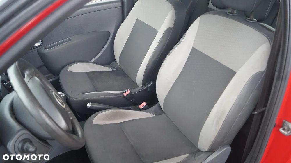 Renault Clio 1.2 16V Alize Euro5 - 12