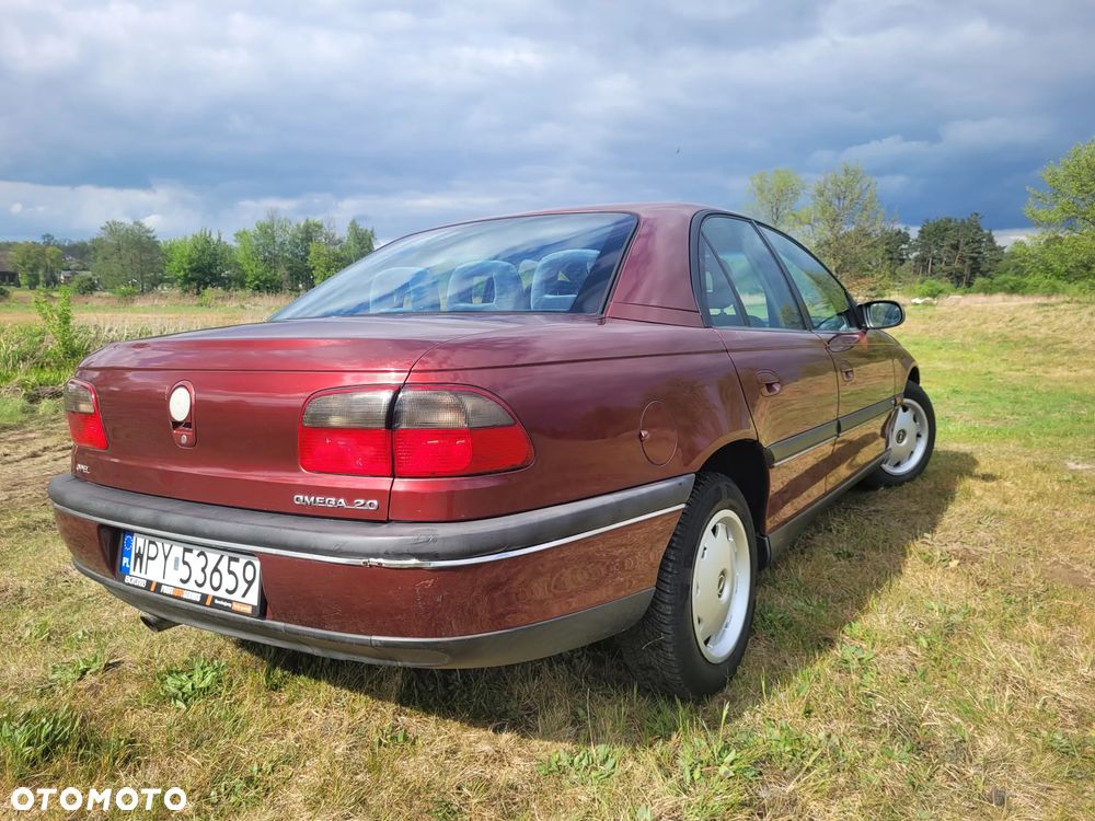 Opel Omega 2.0 CD - 4