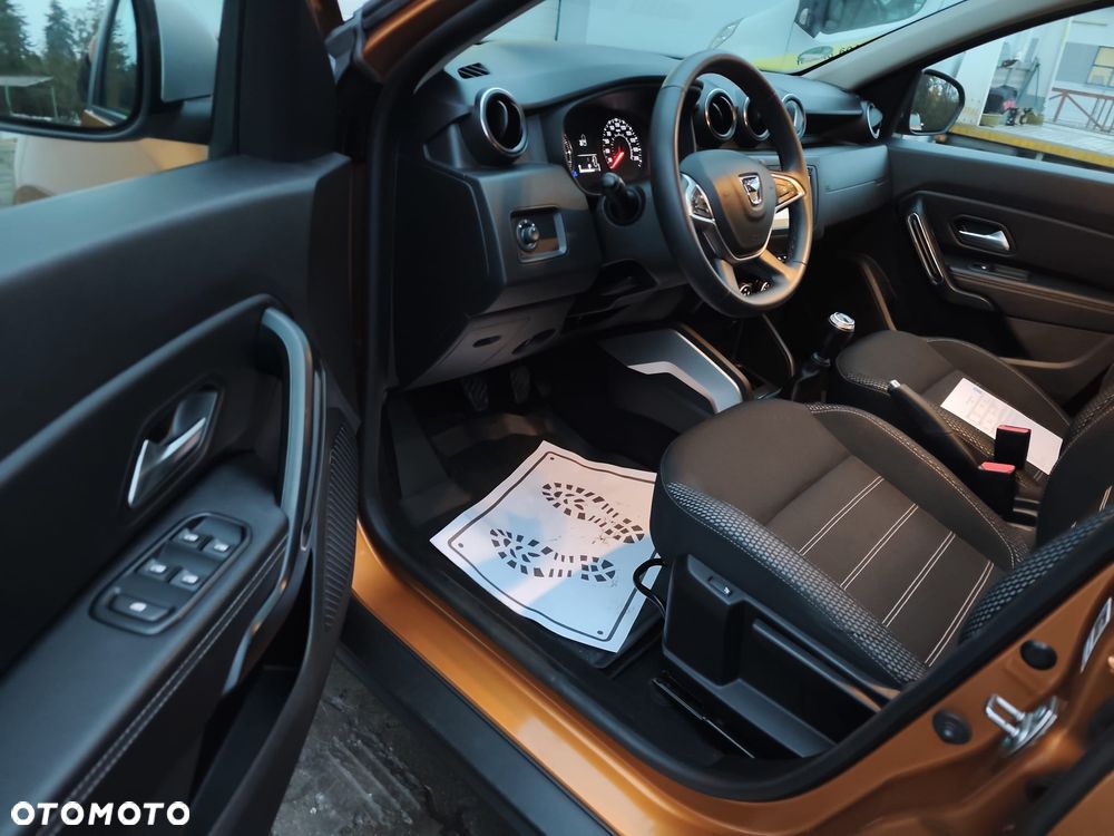 Dacia Duster SCe 115 4WD Comfort - 9