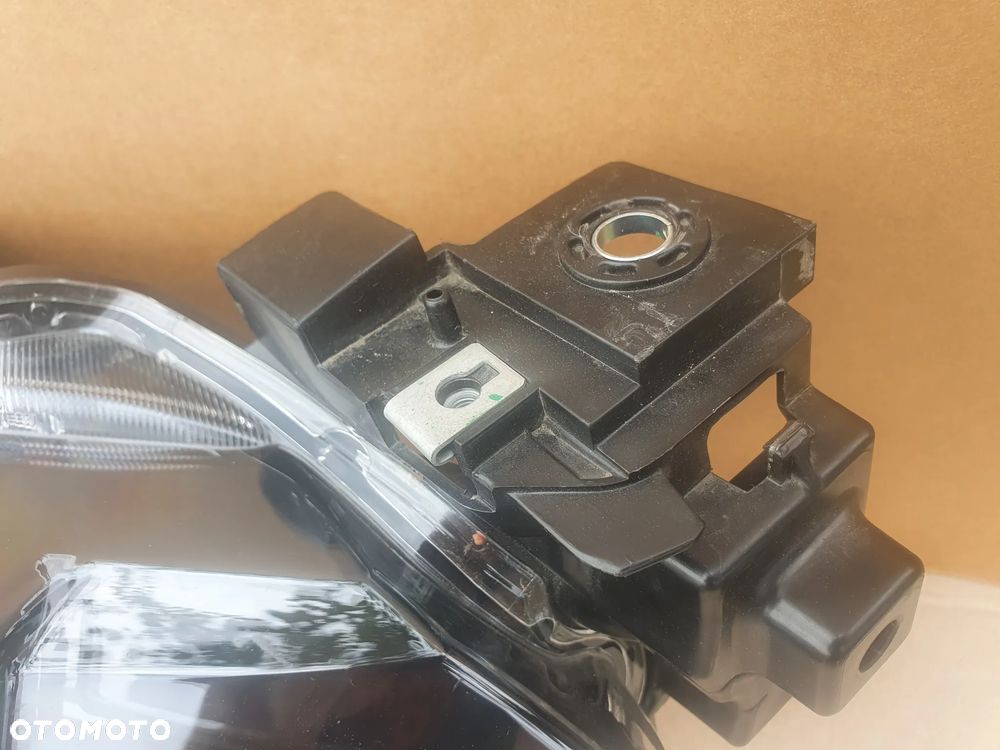 Lampa przednia prawa Mazda 2 DJ Lift Full Led rok 19- - 2