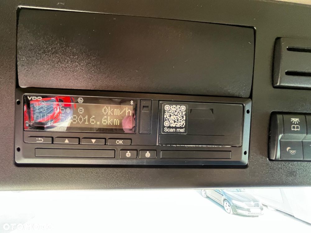 Mercedes-Benz ACTROS bez retardera prokontraktowy - 31